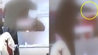 “손 시려워서 장난친 것”…여직원들 윗옷에 손 집어넣은 보험사 지점장