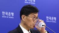 한국은행, 기준금리 3.5%로 ‘동결’…인상 사이클 끝났나