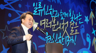 진옥동 신한금융 회장, 신입직원들에 “일등 아닌 일류가 돼야”