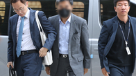 '800억대 부당대출 의혹' 기업은행 전·현직 직원 구속영장 기각