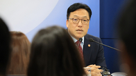 김병환, 소상공인 금융지원 점검…“몰라서 신청 못 하는 일 없어야”