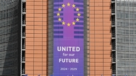 美-EU무역수장, '50％ 관세유예' 하루만 통화 재개…협상 새국면