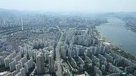 서울 주택 평균 매매가 10억원 돌파…강남 아파트가 상승 견인