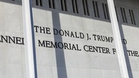 트럼프 이름 덧붙인 美 '트럼프-케네디센터' 공연 줄줄이 취소